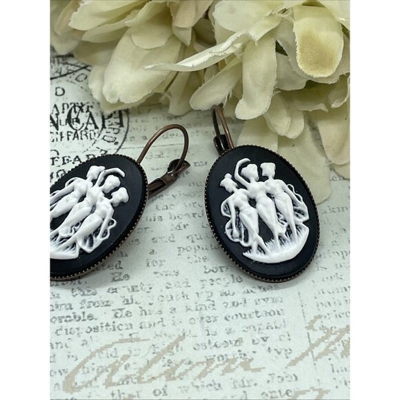 3 Graces Muse Muses Dancer Black White Rose Gold Setting Earrings Cameo Birthday - Picture 6 of 12